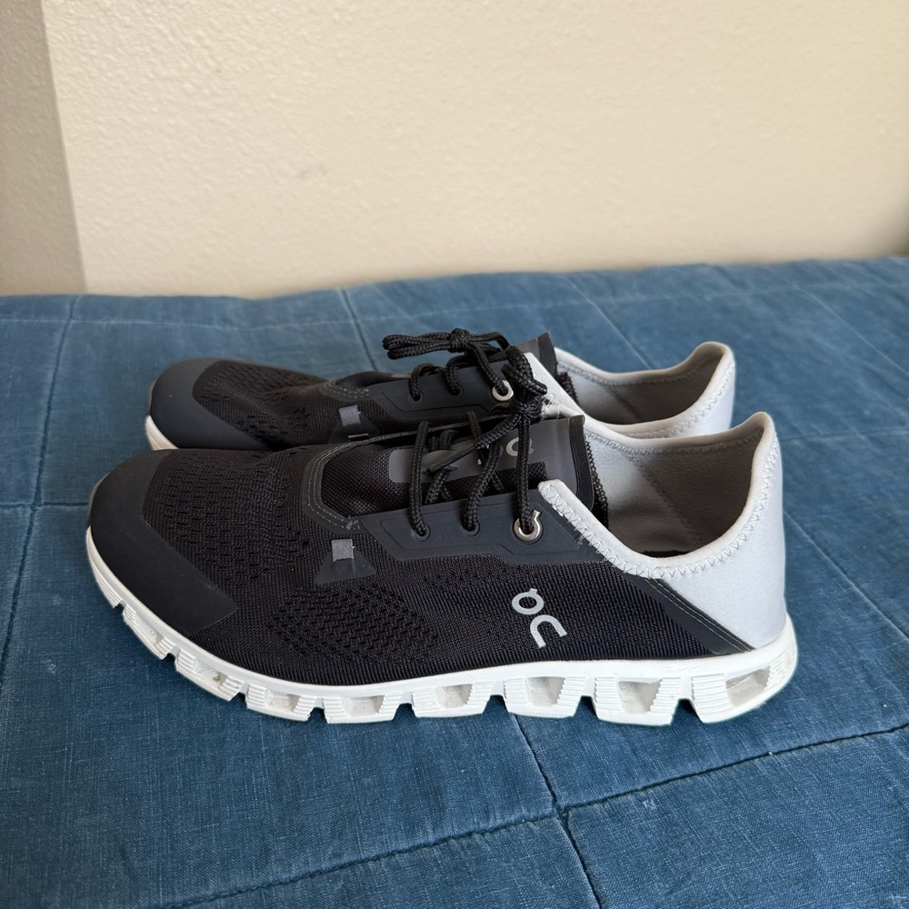 On Running Black and Gray Sneakers